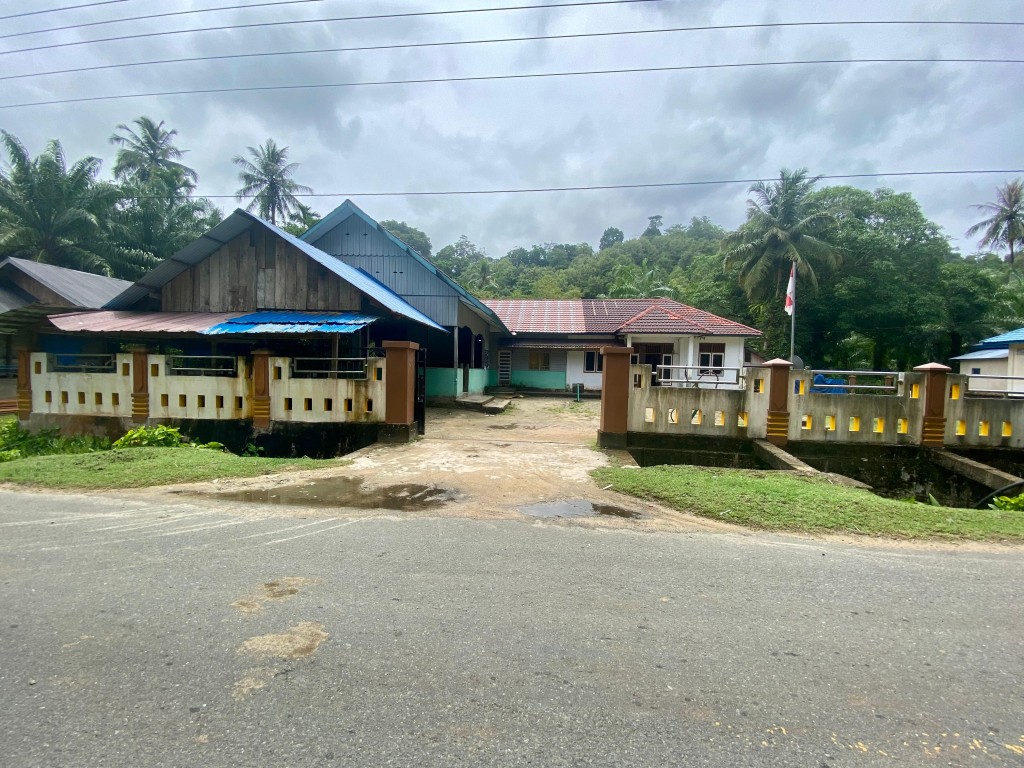 Kantor Kepala Desa Putra Jaya